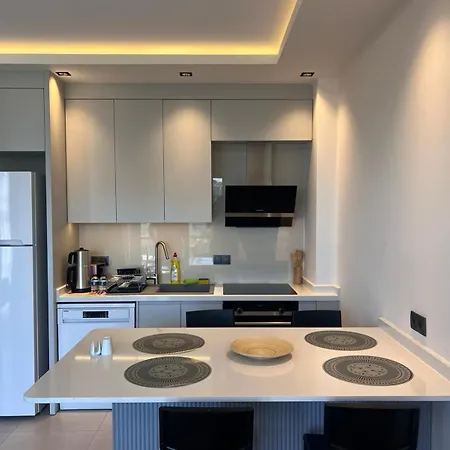 Ulu Panorama 公寓式酒店 阿拉尼亚