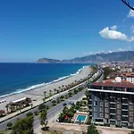 Aparthotel Ulu Panorama 4*